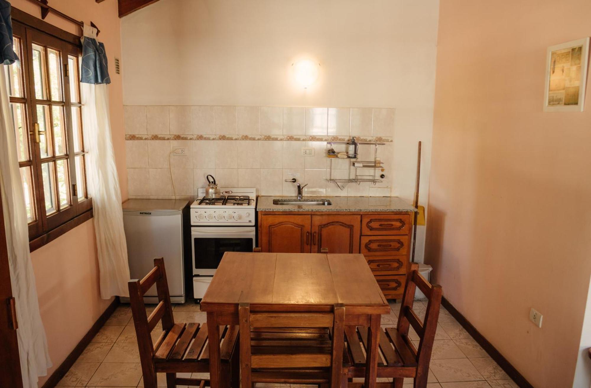 אסקואל Hotel Pinto Terraza מראה חיצוני תמונה