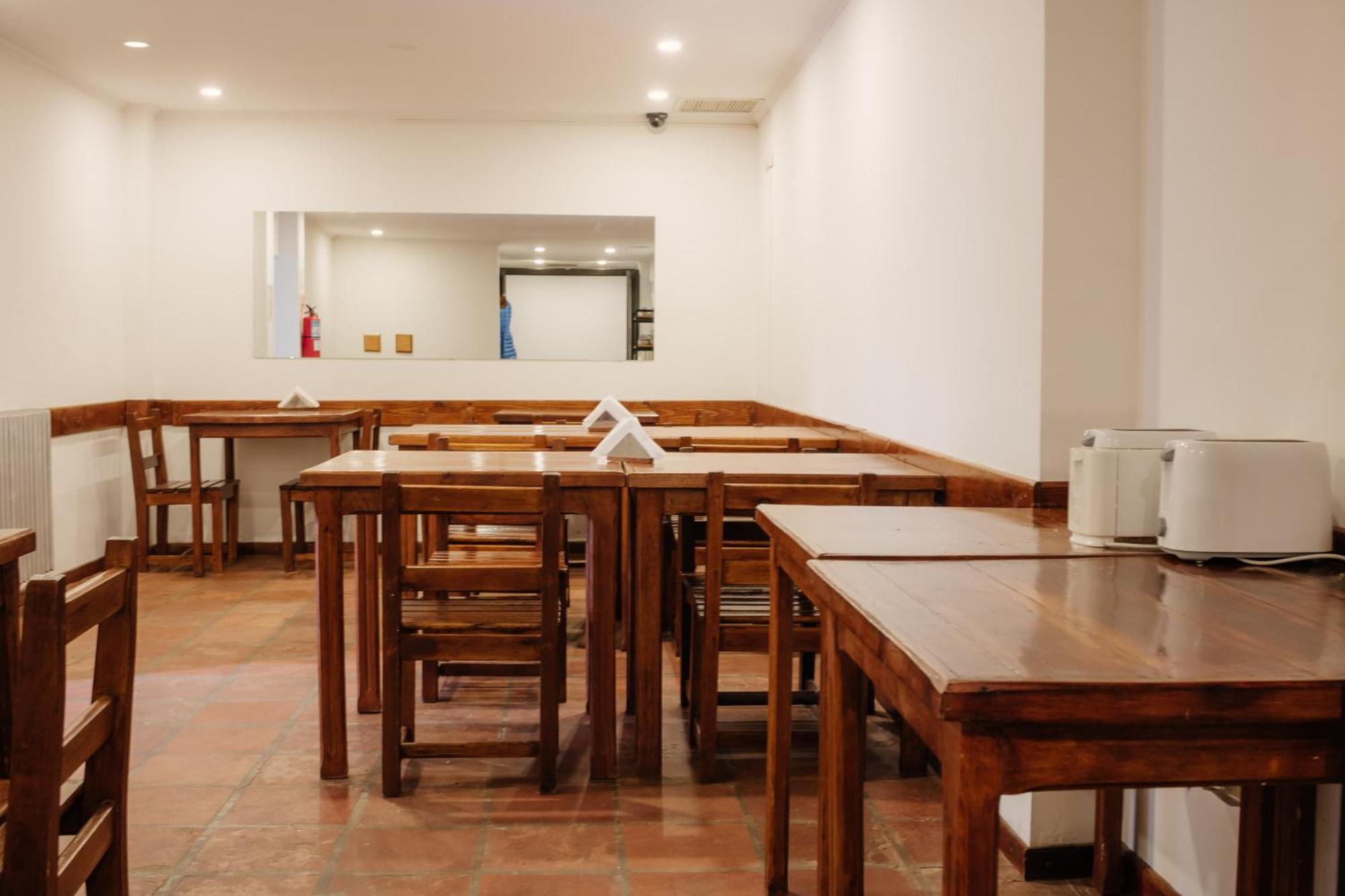 אסקואל Hotel Pinto Terraza מראה חיצוני תמונה